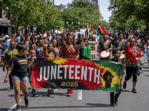 Read more about the article Juneteenth 2026: Ingatan Pembebasan yang Bergerak di Ruang Publik